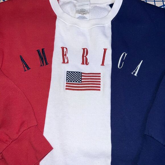 America Striped Crewneck Sweatshirt Size Medium IML Long Sleeve Pullover - Picture 5 of 9